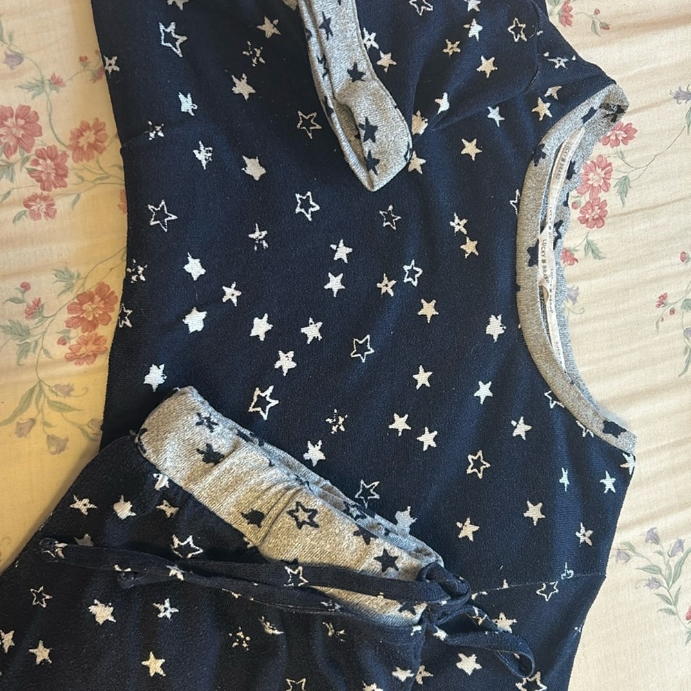 Lucky Brand Women’s Large Start Pj Set